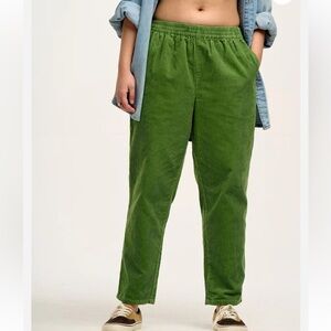 Corduroy Elastic-Waist Pants in Green
